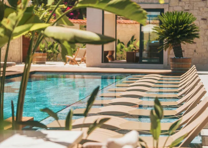 Rupa Experience Hotel
